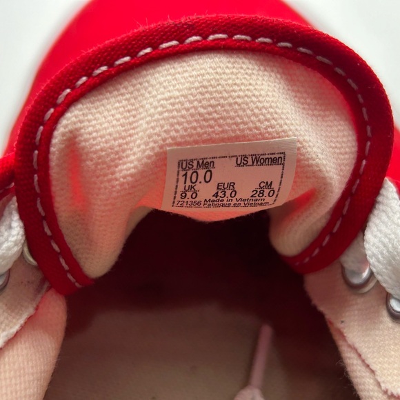 Vans - Picture 8 of 8